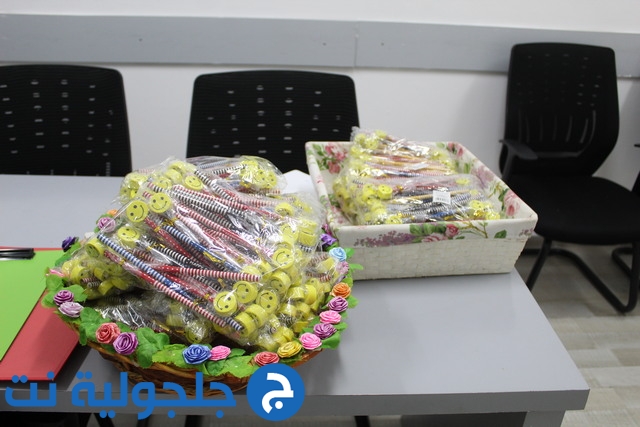 افتتاح العام الدراسي في مدارس جلجولية بأجواء إحتفالية 